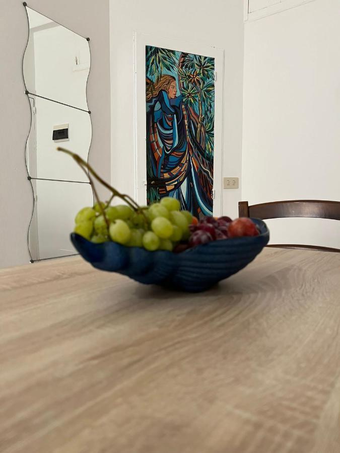 Artista studio Cefalù Esterno foto