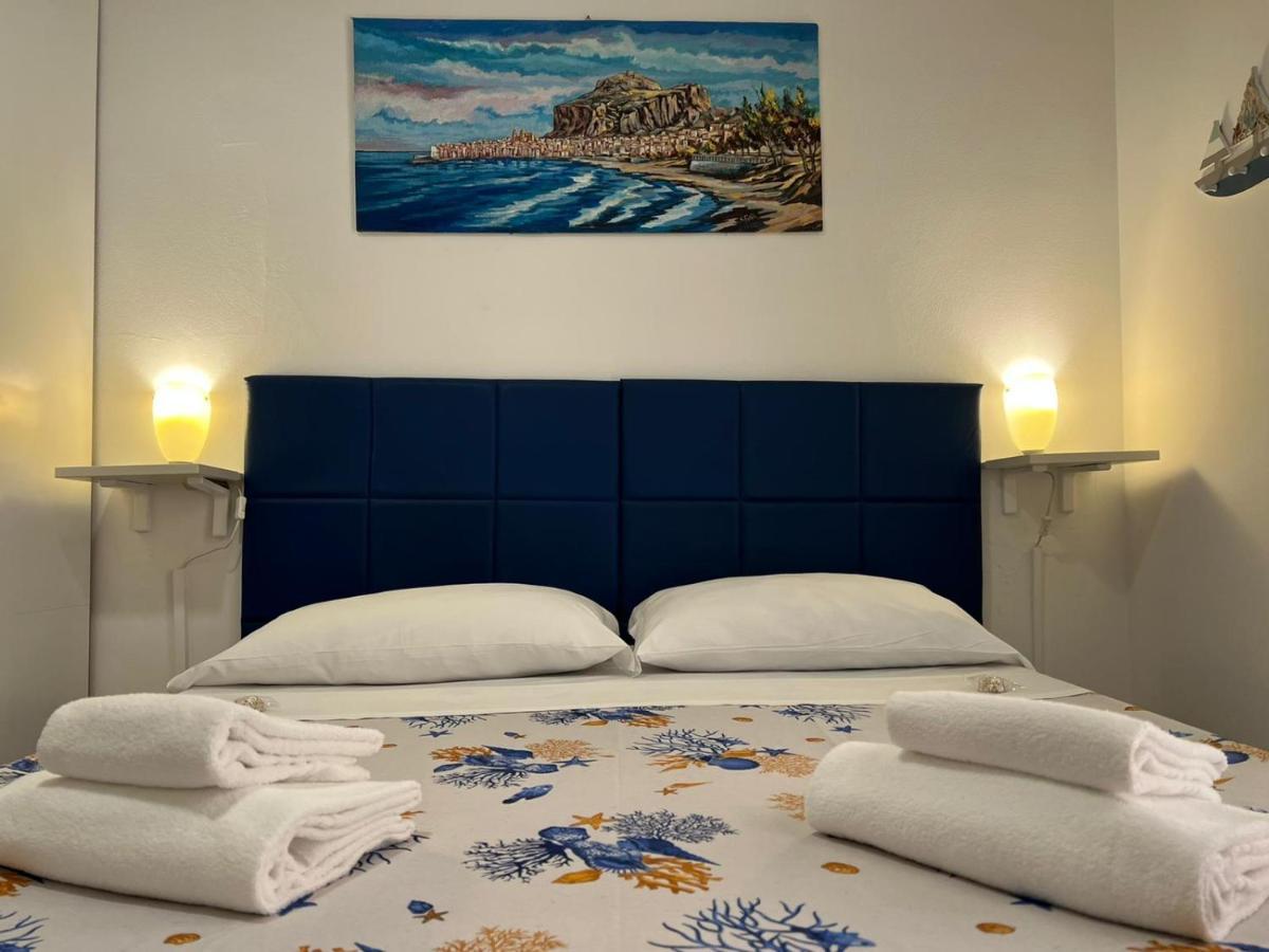 Artista studio Cefalù Esterno foto